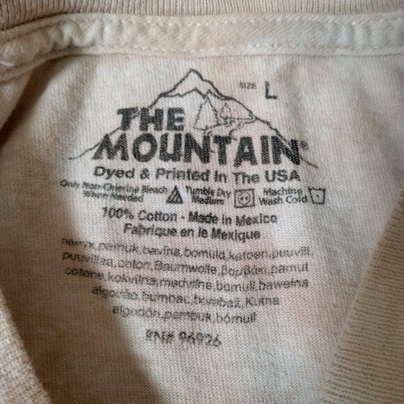 The Mountain Pug Face Shirt Large Beige Tie Dye Puppy Animal Graphic - Picture 5 of 9